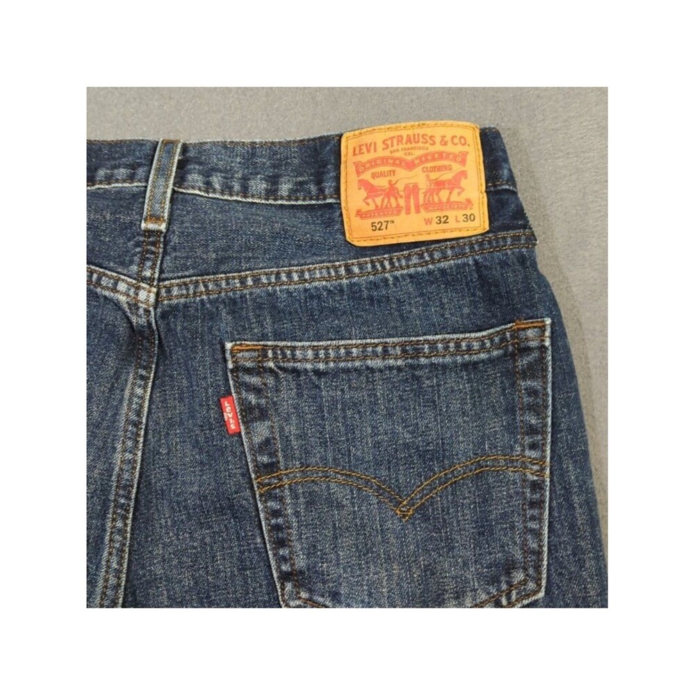 Levi's Jeans Men's 32x30 Fits 31x28 Blue 527 Slim Fit Boot Cut Denim